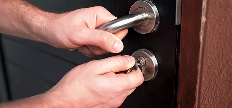 Door Closer Repair & Installation Commack